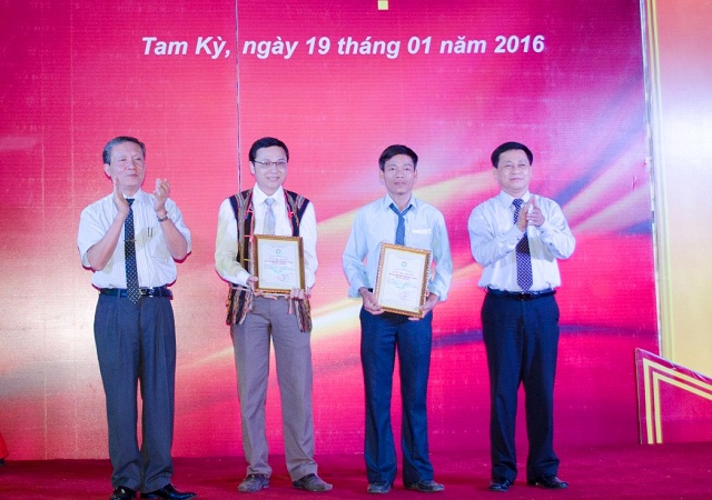 https://media.doanhnghiepvn.vn/Images/Uploaded/Share/2020/05/12/Nghe-nhan-Bui-Van-Thu.jpg