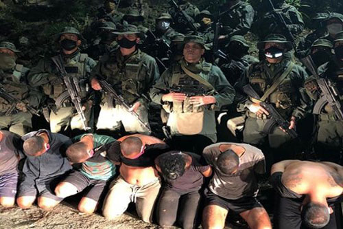 Chiến dịch vụng về của "lính đánh thuê Mỹ" ở Venezuela: Công thức Syria-Libya đổ bể?