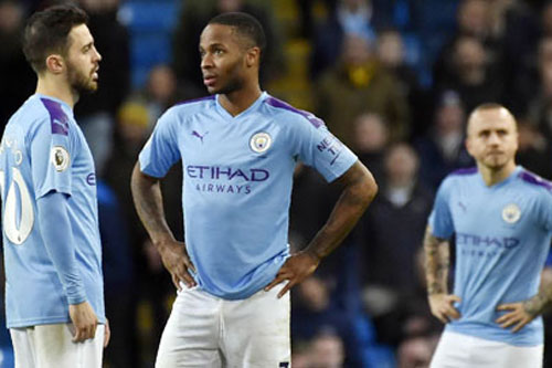 Thêm ngôi sao Premier League sợ phải ra sân