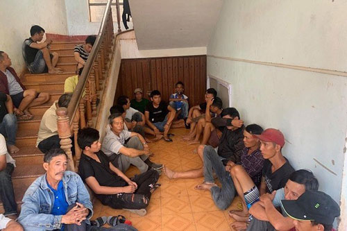 Vụ "đột kích" trường gà lớn giữa mùa dịch: Khởi tố 2 đối tượng cầm đầu