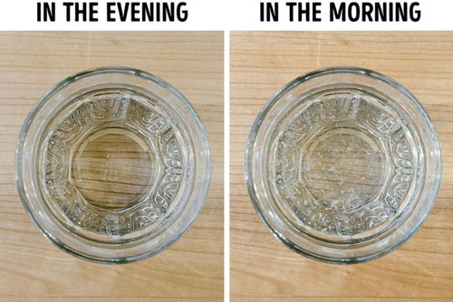 Đặt sẵn cốc nước gần giường ngủ, đây là 5 điều "kinh khủng" sẽ xảy ra khiến bạn từ bỏ thói quen này ngay