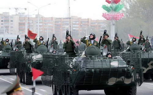 Xe bọc thép chở quân BTR-70MB1 của Belarus. Ảnh: Topwar.