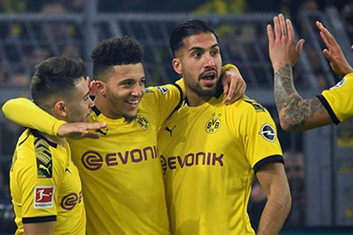 Dortmund mất cả Can và Witsel ở trận gặp Schalke khi Bundesliga mở cửa trở lại