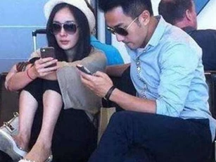 Những sao Hoa Ngữ bị chỉ trích là vô văn hóa vì có hành động kém sang: Dương Mịch dính không ít ‘phốt’