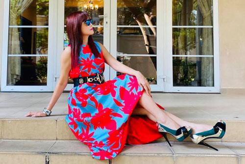 "Nữ hoàng ảnh lịch" từng bị tai nạn nằm liệt gường giờ thế nào?