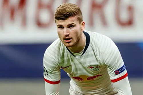 Sếp Bayern dạy dỗ 'sát thủ' được cả Liverpool, M.U và Chelsea theo đuổi