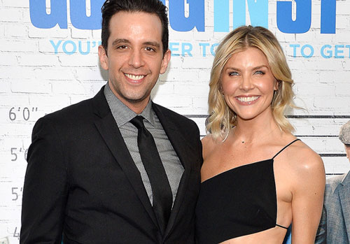 Tài tử Mỹ tỉnh lại sau hôn mê và cưa chân