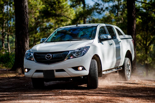 Mazda BT-50 giảm giá hấp dẫn, quyết cạnh tranh cùng Ford Ranger