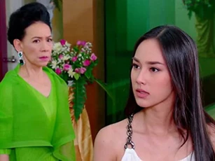 Lần đầu đến nhà tìm anh trai, chị gái đó đã thẳng tay cho tôi 2 cái lắc vàng