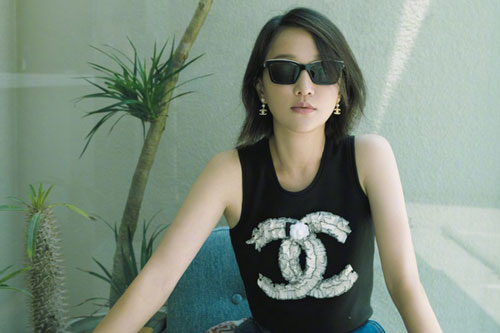 Châu Tấn: "Trẻ mãi không già" nhưng tình duyên lận đận