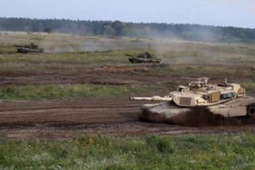 Mỹ mua vũ khí Nga để luyện bắn