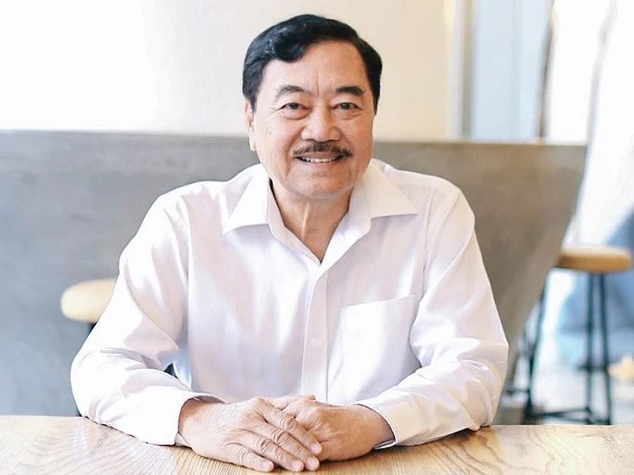 Ông Huỳnh Bửu Sơn - Chuyên gia tài chính ngân hàng cao cấp 