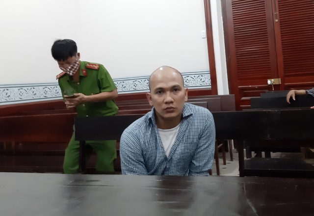 TP.HCM: Đâm chết bạn vì chiếc điện thoại 350.000 đồng