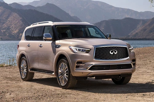 Infiniti QX80.