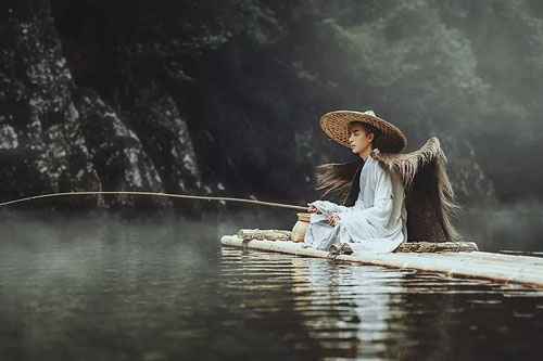 3 cách người khôn ngoan dùng để trừng trị kẻ xấu tính