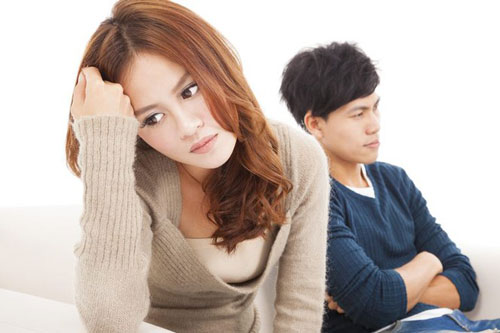 Thấy vợ cư xử thế này với bố mẹ chồng, tôi 'chết lặng' vì nguyên nhân đằng sau