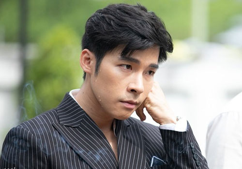 Ngay giữa ngày ăn hỏi, bạn gái thông báo một tin ngắn gọn khiến tôi vừa bấn loạn vừa vui mừng