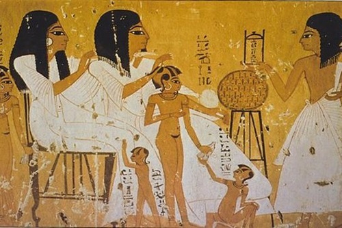 Cách thử thai, điều chế tình dược huyền bí thời Ai Cập cổ đại