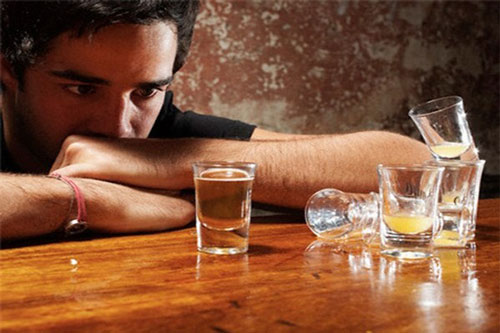 Khi thấy cơ thể có 1 trong những dấu hiệu này, hãy đi khám gan ngay lập tức kẻo hối thì đã muộn