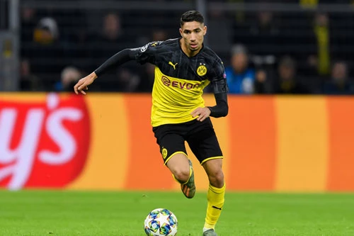 7. Achraf Hakimi (Real Madrid cho Dortmund mượn - định giá chuyển nhượng: 39 triệu Euro).