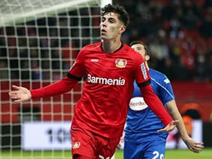 Cựu sao Chelsea khuyên "đàn em" đừng tới Liverpool, M.U hay Barca