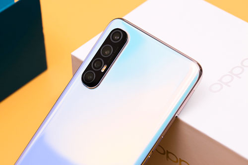 Đánh giá nhanh Oppo Reno3 Pro sắp lên kệ tại Việt Nam