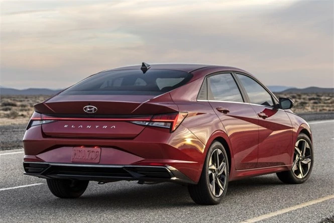 Đánh giá Hyundai Elantra thế hệ mới - ảnh 2