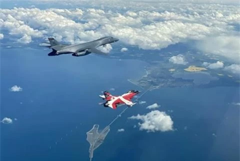 Radar Nga bam chat chuyen bay cua B-1B Lancer gan bien gioi 