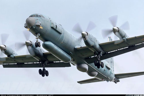 Israel lại "gài bẫy", biến máy bay Nga thành bia đỡ đạn trước phòng không Syria?