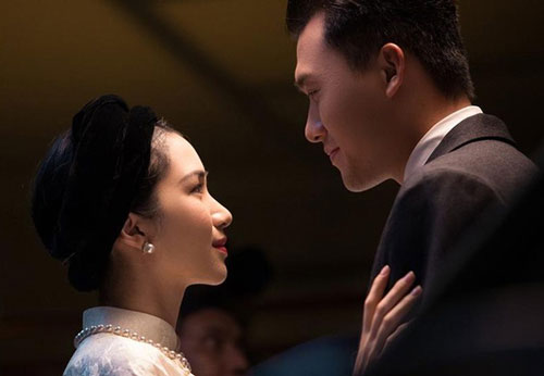 Hòa Minzy đóng Nam Phương Hoàng hậu