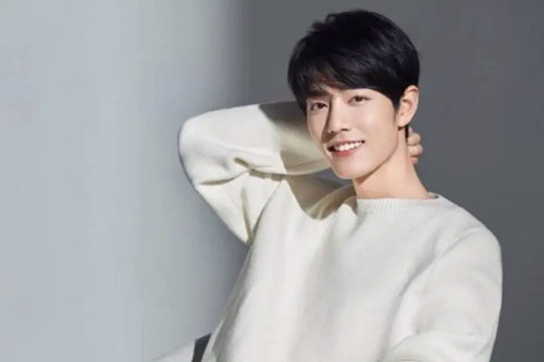 Top 10 nam thần sở hữu gương mặt đẹp nhất châu Á năm 2020: Tiêu Chiến dẫn đầu