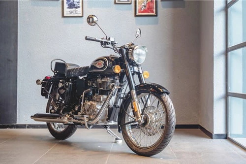 Royal Enfield Bullet 500 2020. Ảnh: Tạp chí Ôtô Xe máy Việt Nam.