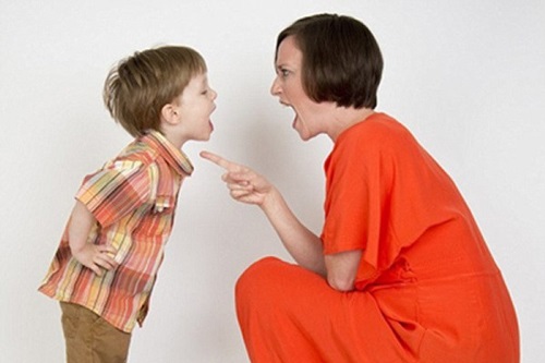 Ngỡ tưởng giao con cho mẹ chồng chăm sóc là yên tâm đi làm, ai ngờ chỉ một thời gian ngắn mà con thành ra thế này