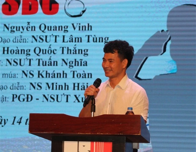 NSƯT Quốc Khánh: “Tôi luôn hết mình với vai diễn dù trong hoàn cảnh nào”. - 2