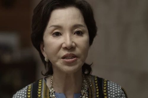 Nghỉ nhà dưỡng thai nhưng bị coi như người giúp việc, nàng dâu quyết trị thói lười của gia đình chồng