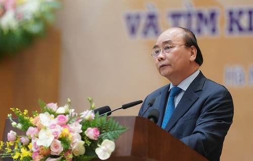 Thủ tướng Nguyễn Xuân Phúc: “Không phải thấy thiên tai là đầu hàng, chúng ta phải thích nghi và phát triển”