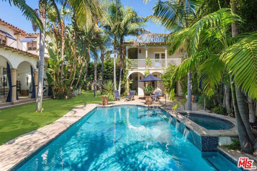 Chiêm ngưỡng căn biệt thự 4,8 triệu USD được tỷ phú Mỹ mua giữa dịch Covid-19