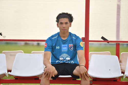 Tài năng trẻ của Thái Lan sắp được Fulham gia hạn hợp đồng