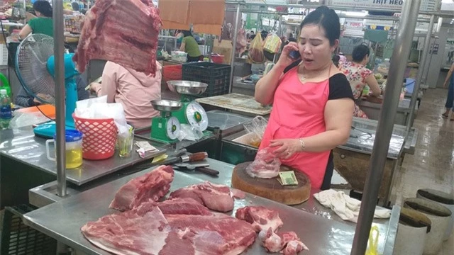Dân Đà Nẵng không chuộng thịt heo nhập, giá tại chợ vẫn neo ở mức rất cao - 3