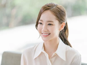 Đưa người yêu sang nhà họ hàng, tại đây vô tình gặp lại tình cũ nhưng câu nói dằn mặt của em mới khiến tôi bất ngờ