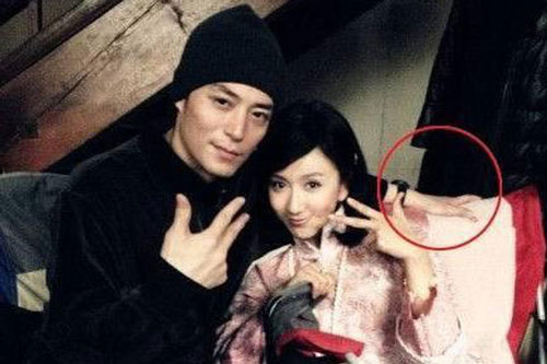 Những nam thần Hoa Ngữ xứng danh 'bàn tay lịch thiệp' khi cư xử 'đẹp' với phái nữ