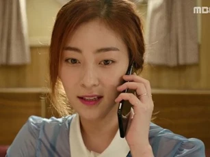 Tự nhiên có cô giúp việc trẻ đẹp xông đến nhà đòi làm giá rẻ, vợ 'té ngửa' khi phát hiện động cơ phía sau