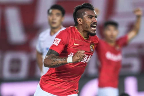 3. Paulinho (Barca bán cho Guangzhou Evergrande năm 2019, với giá 50 triệu euro).