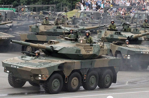 Nhật Bản tăng cường lực lượng xe tác chiến, pháo tự hành
