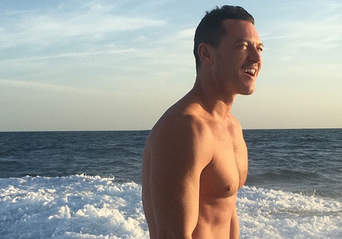 Sao phim 'Fast & Furious' sở hữu thân hình vạn người mê tuổi 41