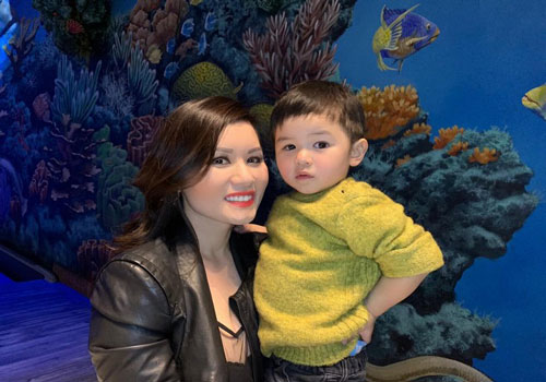 Không phải kiếm được nhiều tiền lúc nhỏ tuổi, bà xã Đan Trường tự hào vì con làm được điều này