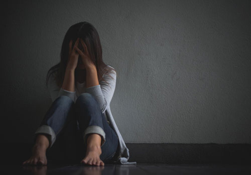 Vào viện chăm bố chồng bị tai nạn, tôi không ngờ lại chạm mặt người xưa