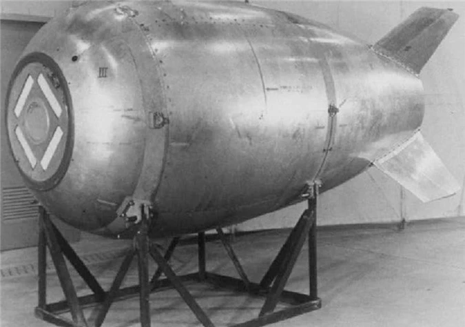 Bom nguyên tử Mark IV. Ảnh: Independent.