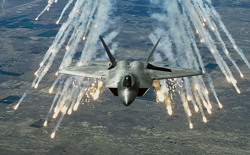 Tìm hiểu về ứng dụng của pháo sáng trong lĩnh vực quân sự