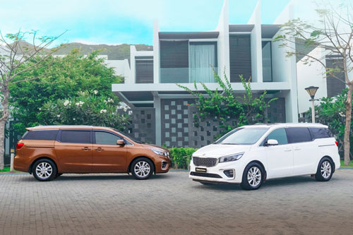Kia Sedona giảm giá 70 triệu đồng tại Việt Nam